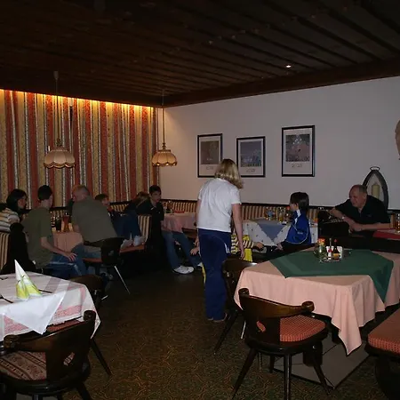 Gasthof Zur Post Inn
