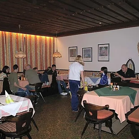 Gasthof Zur Post Inn